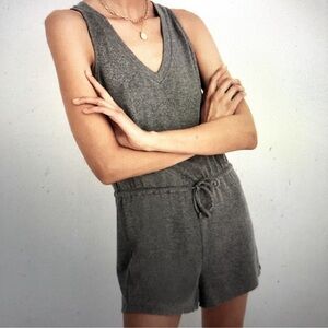 Madewell Shorts Romper Sleeveless Gray Size M